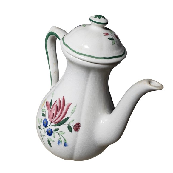 Longchamp of France Vintage 9" Red Tulip Collectible Tea Pot Coffee Pot as is - Picture 4 of 11